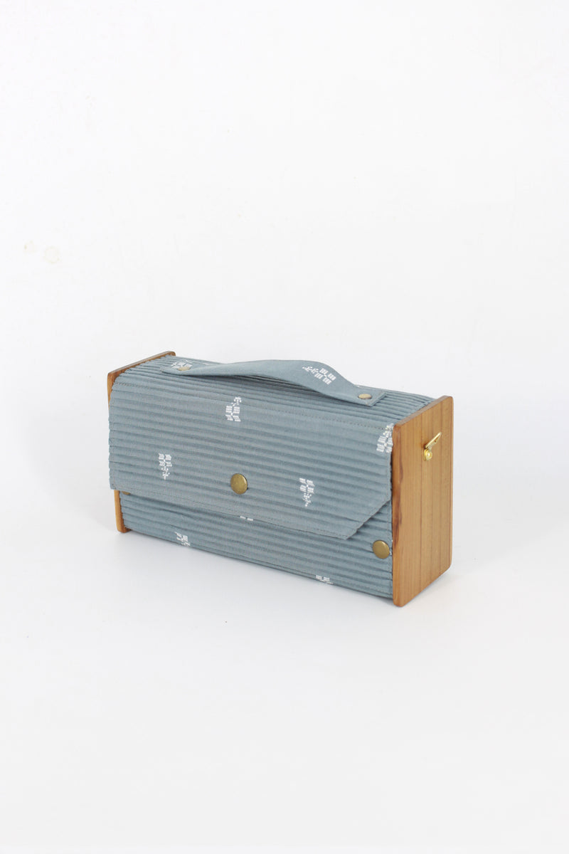 Lukka Chuppi Ash Gray Box Clutch - Single Sleeve