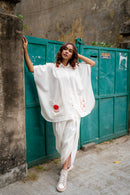 Shvet Kaftan Mul Handloom Dhoti Set