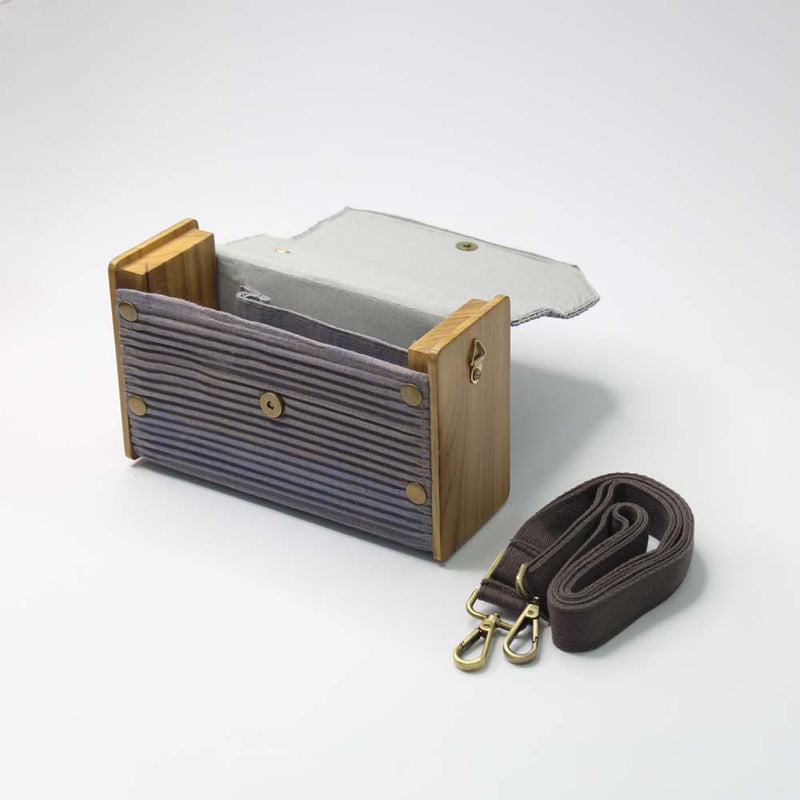 Lukka Chuppi  Trendy Mauve Handcrafted Wood Box Sling Bag