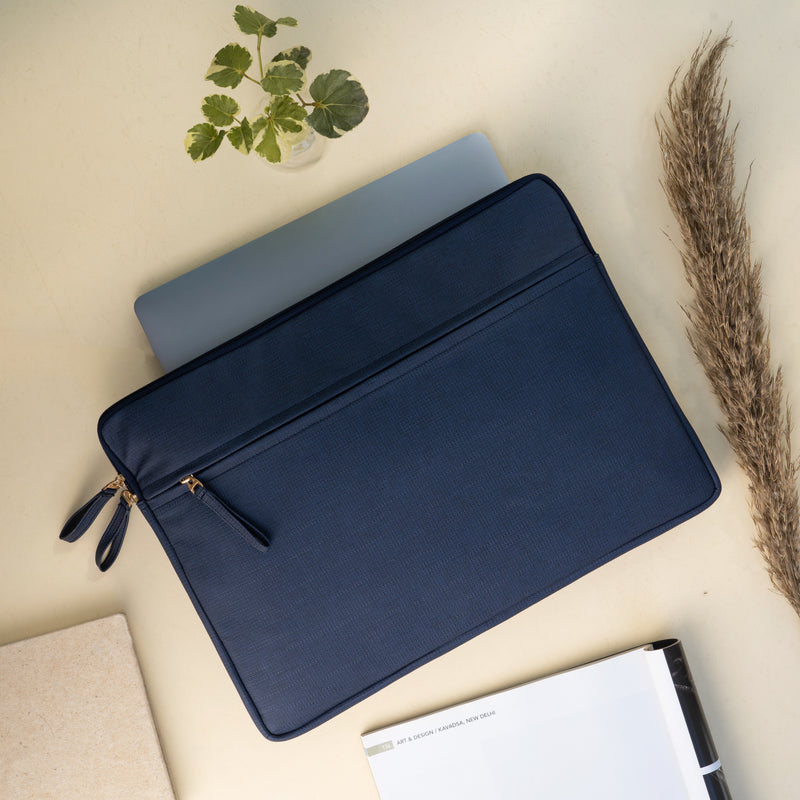 Whitefire Vegan Leather Arlo Laptop Sleeve in 15" in Midnight Blue