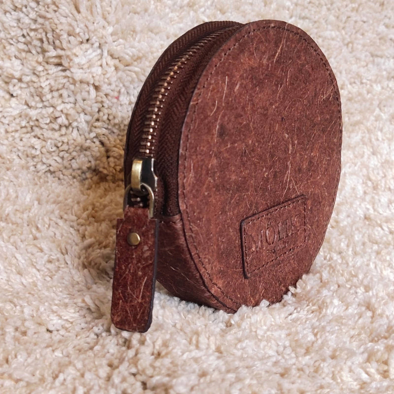 VEGAN COCONUT LEATHER ROUND POUCH - BROWN