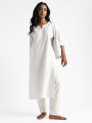 Livbio Organic Cotton & Natural Dyed Womens Raw White Color Slim Fit Pants