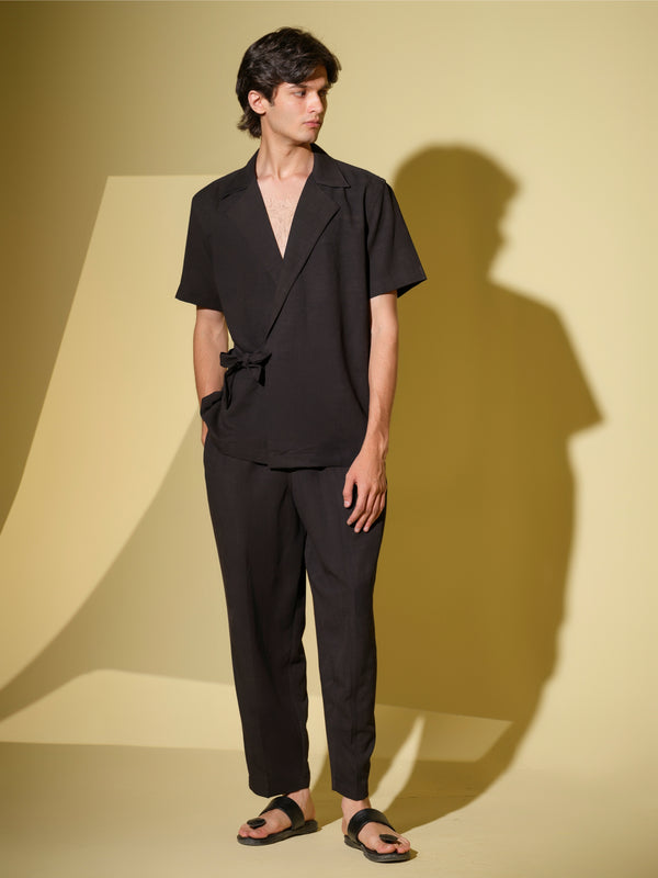 Vasudhaa Vastrram Sutra - Men'S Organic Dyed Linen And Bamboo Black Co-Ord Set