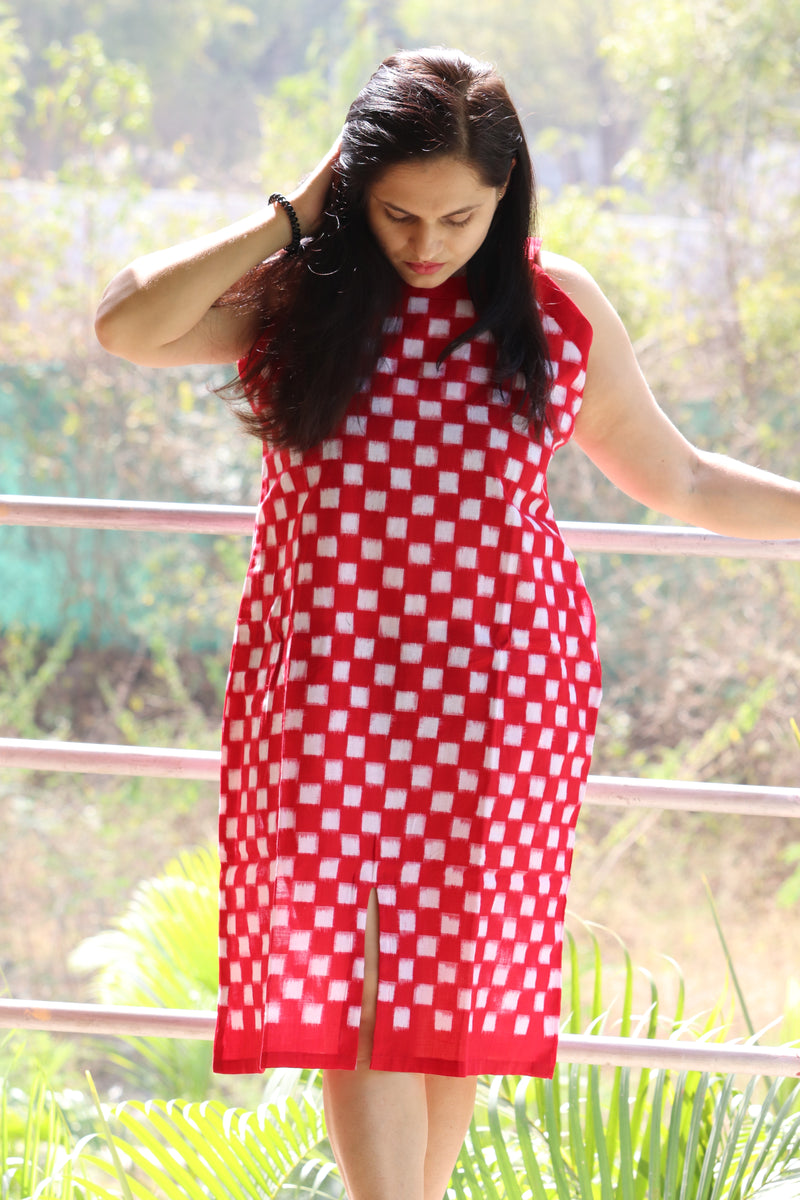 Earthyweaves Women's Red and White Sambalpuri Cotton Dress