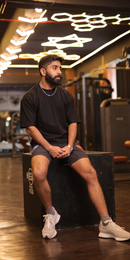 Solid Oversized Men T-shirt in Midnight Black