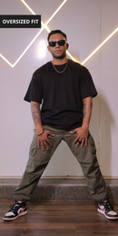 Solid Oversized Men T-shirt in Midnight Black