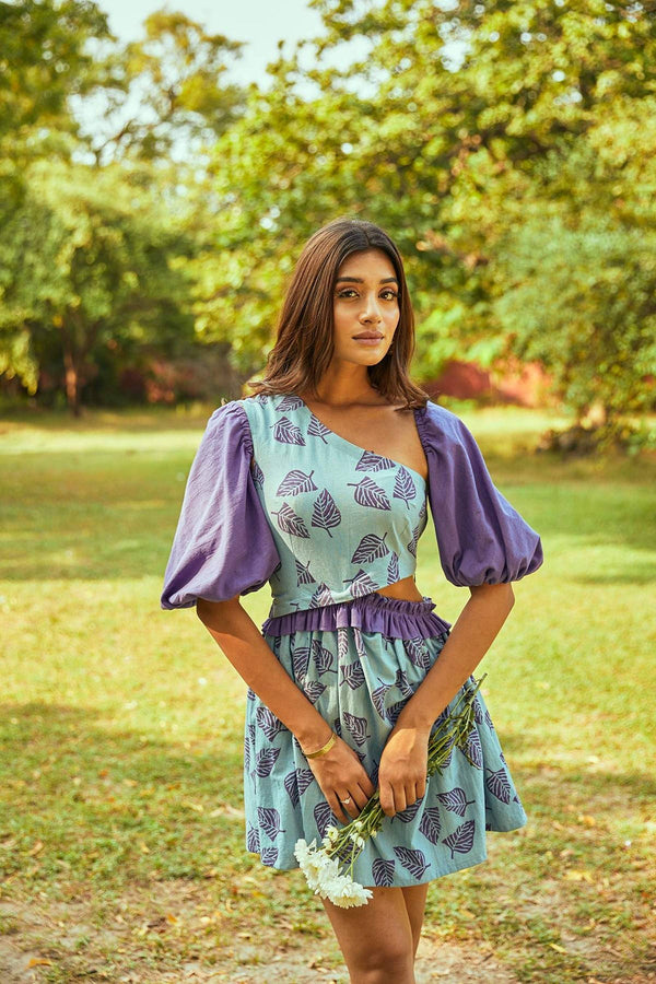 The Conscious Closet Blueberry Haze Cold Leafy Detachable Dress in Kala Cotton