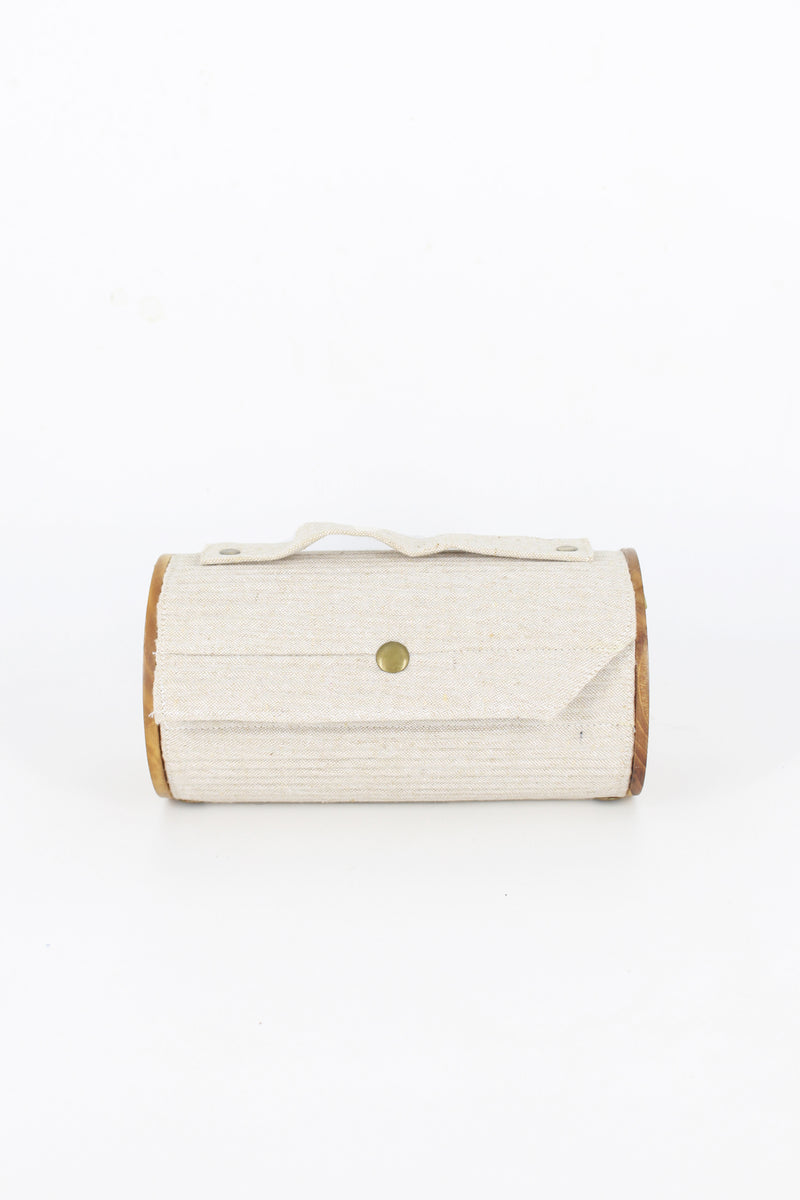 Lukka Chuppi Oat Round Clutch - Single Sleeve