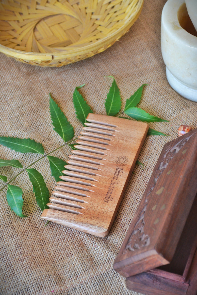 Almitra Sustainables Neem Comb Pack of 2 (Small & Large)