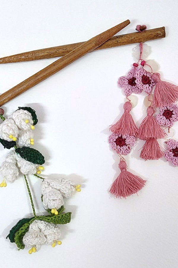 Set of Mogra and Pink Daisy Hair Stick