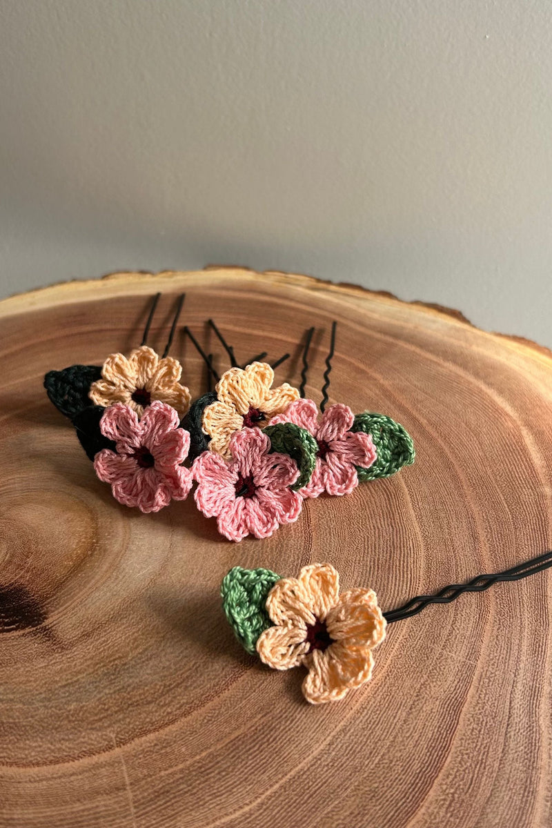 Pink and Peaches Crochet Hairpins(set of 4)