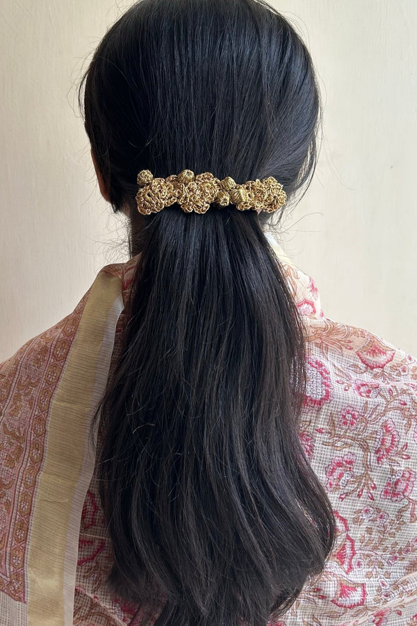 Golden flowers hair clip