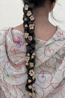 Golden flowers parandi