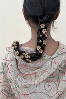 Golden flowers parandi