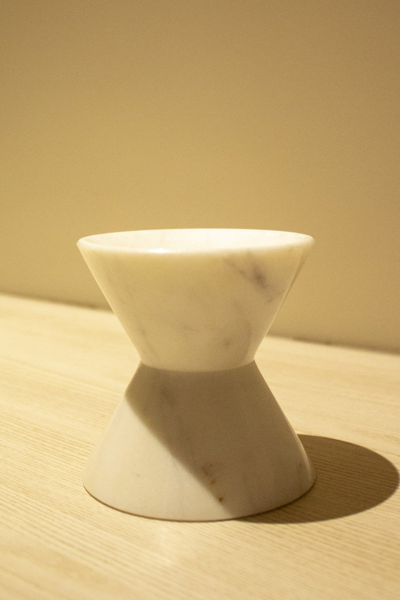 Byora White Dumroo Vase