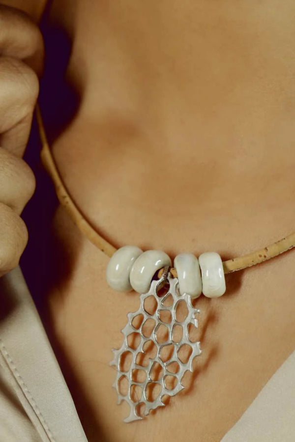 Foret Honeycomb Necklace