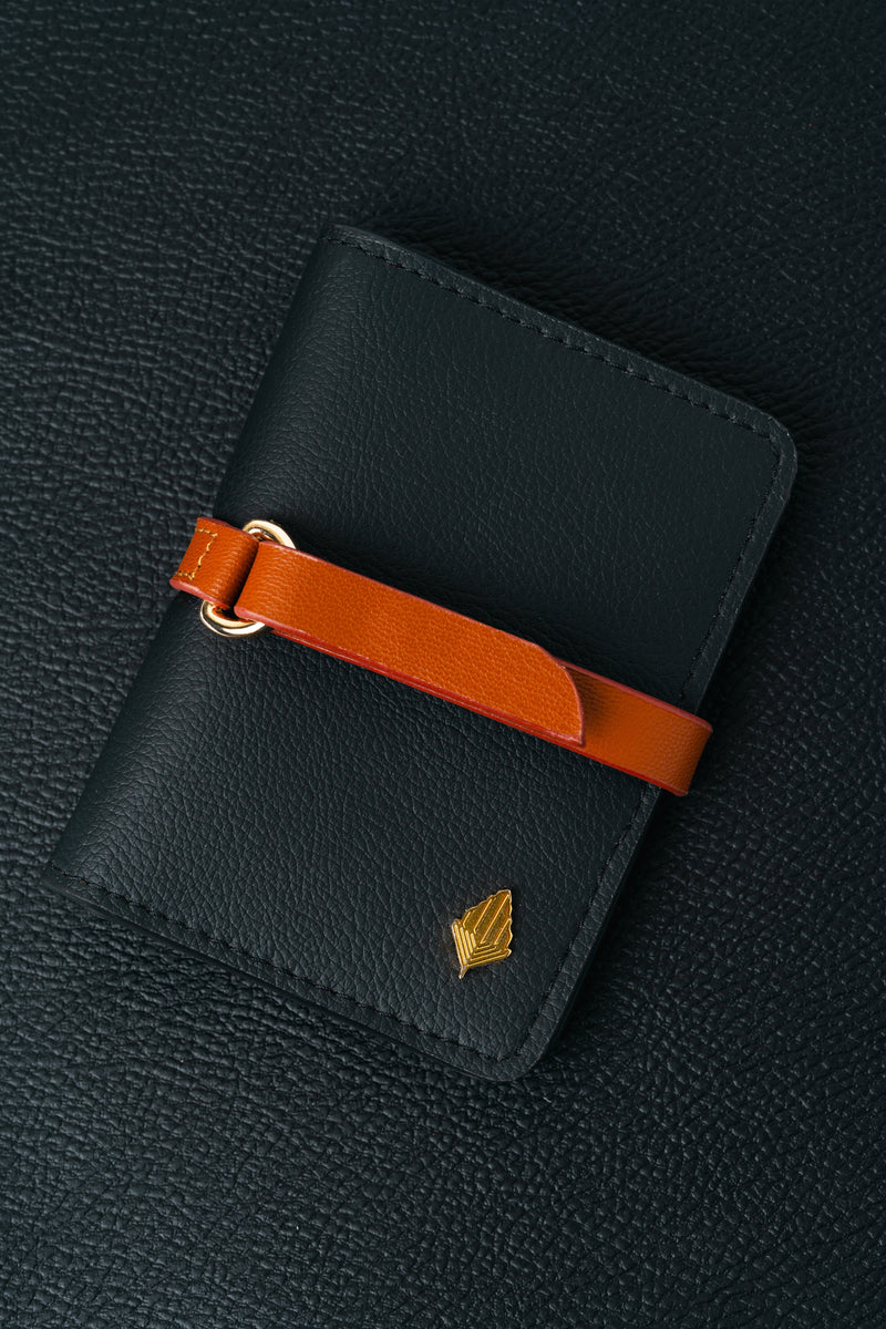Green Hermitage Neith Unisex Black & Gingerbread Cardholder