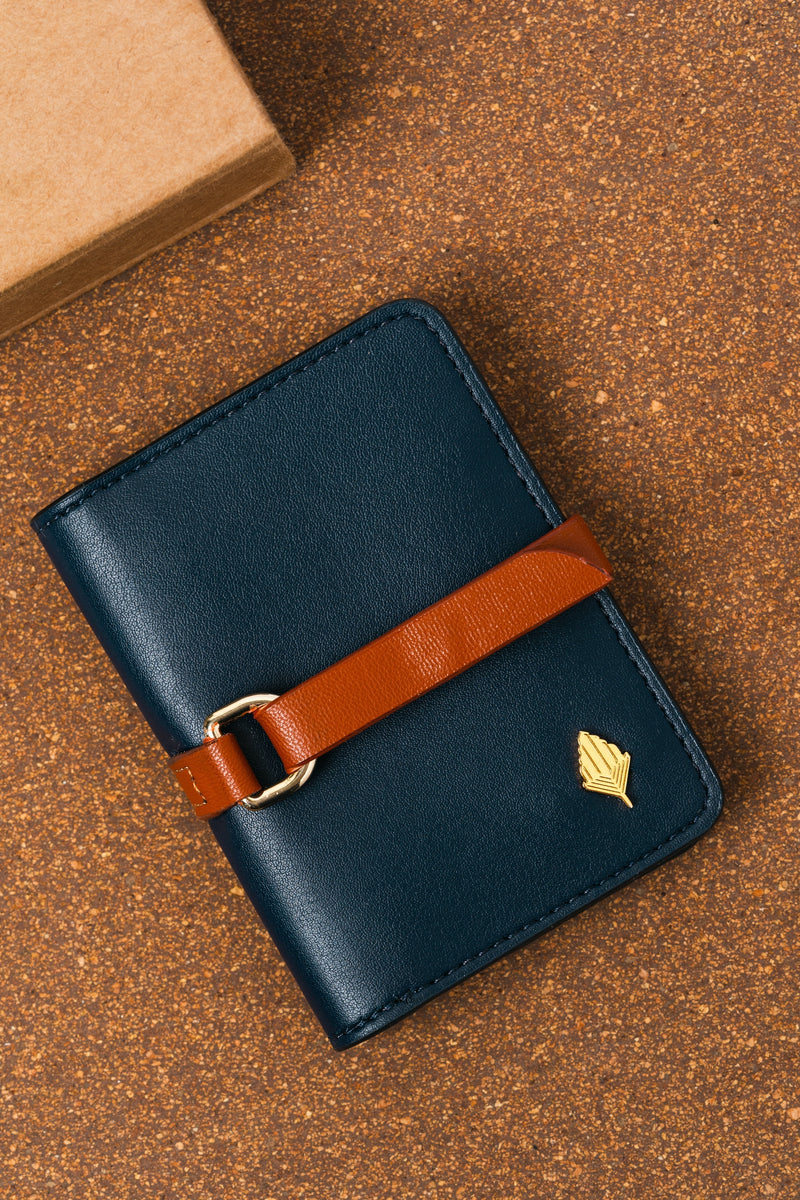 Green Hermitage Neith Unisex Blue & Gingerbread Cardholder