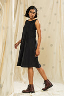 Thread Game Hand Woven - Black Spaghetti Knee Length Dress