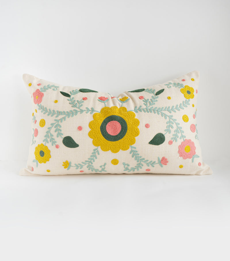 Embroidered cushion cover - Bloom