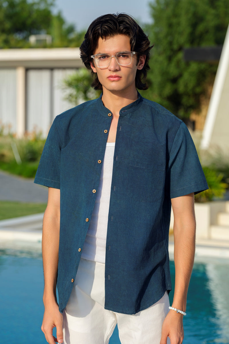 Vasudhaa Vastrram Nitya - Men's Natural dyed Organic Linen and Bamboo Green Half Sleeve Shirt