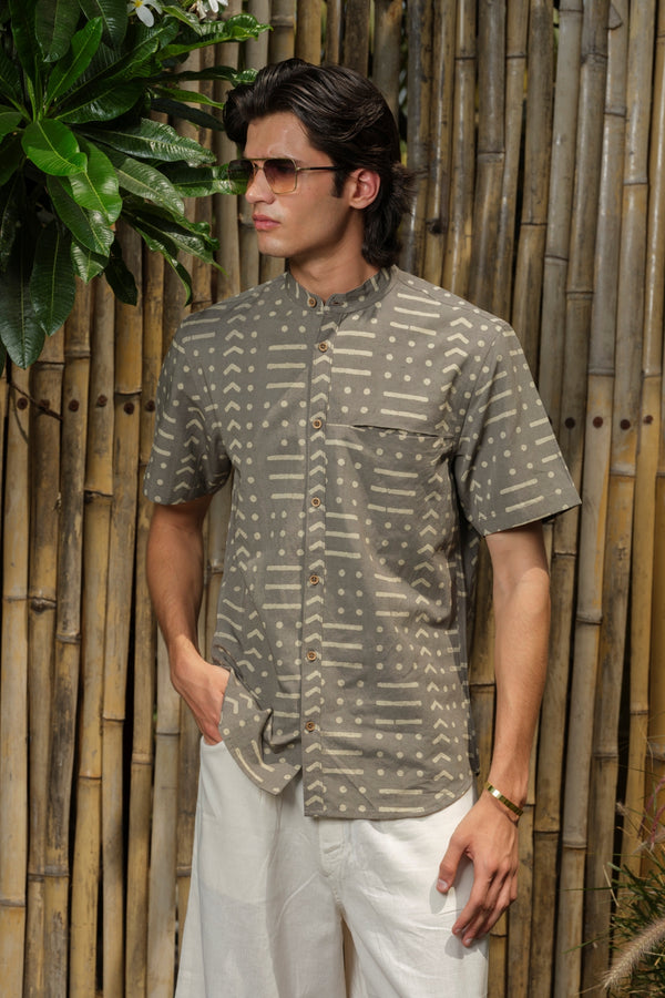 Vasudhaa Vastrram Sajjayen - Men's Organic Dabu Block Print Linen and Bamboo Grey Half Sleeve Shirt