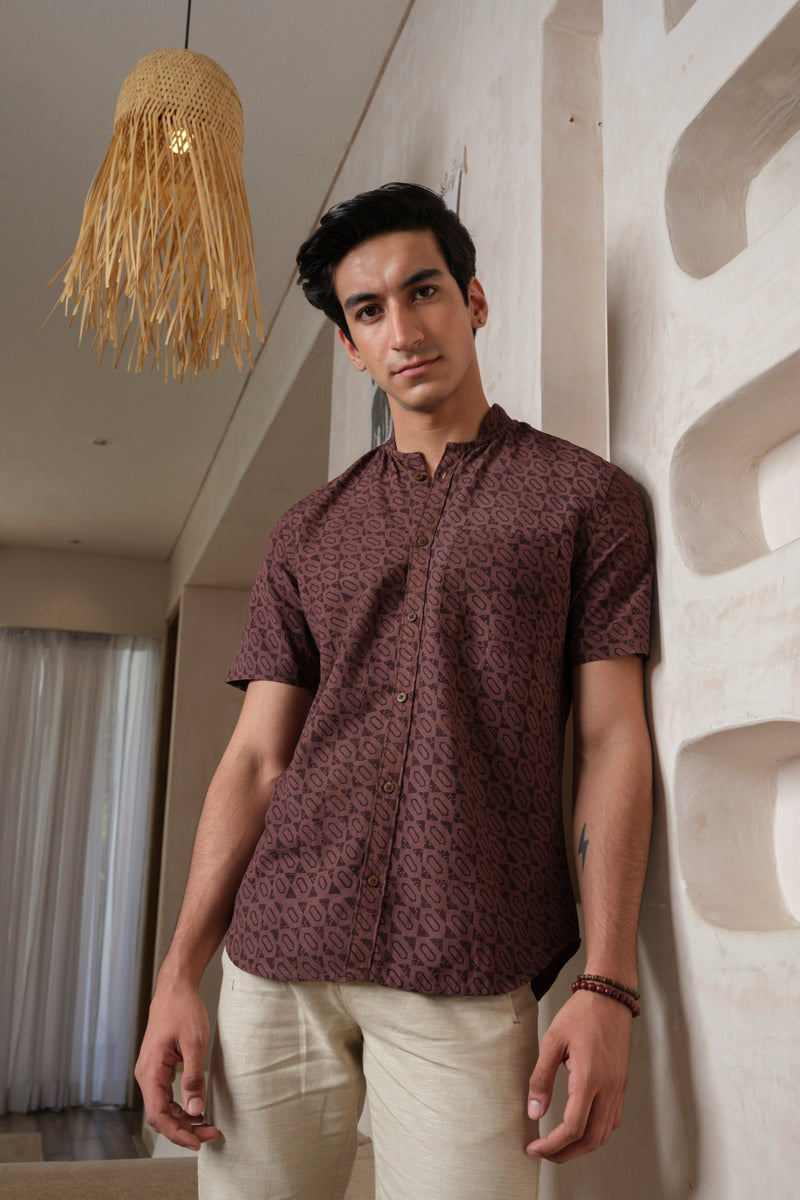 Vasudhaa Vastrram Tusht - Men's Russett Organic Block Printed Linen and Bamboo Brown Half Sleeve Shirt