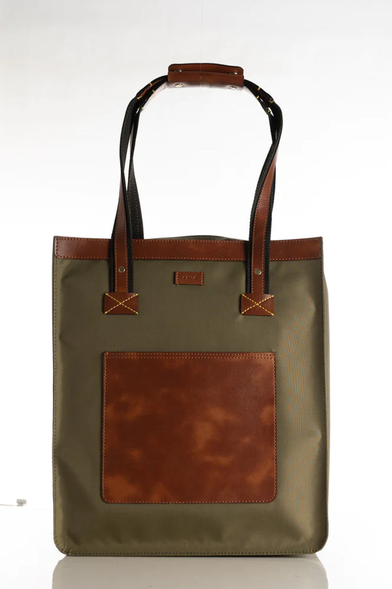 Studio Kassa Shoppers Tote