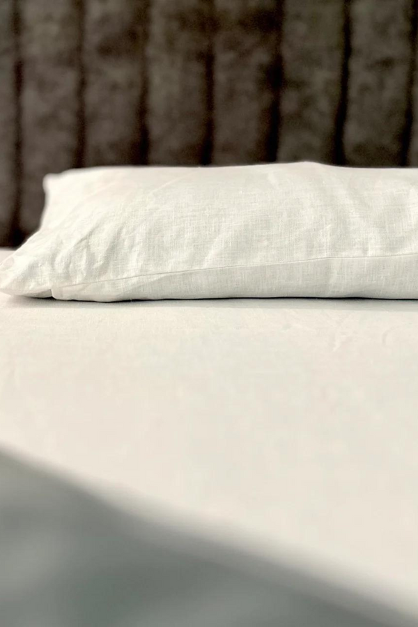 Shwet - Pure White Hemp Bedsheet Set