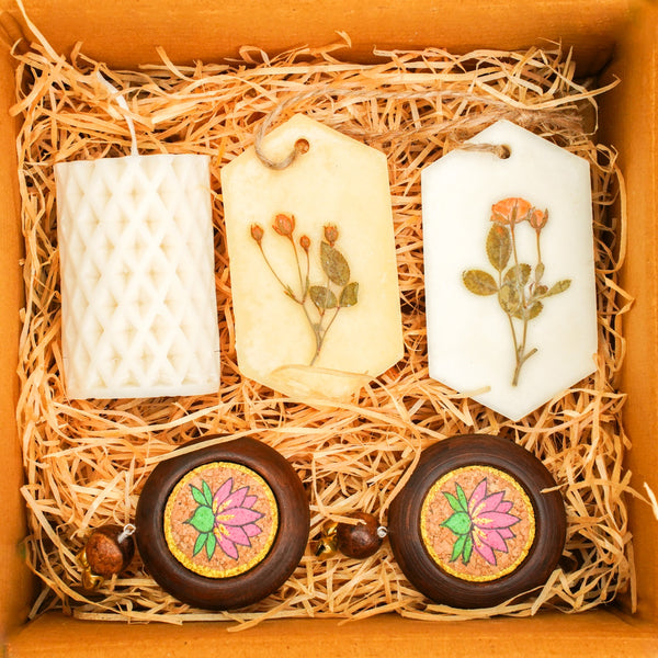 Aura Diwali Gift Hamper | Soy Wax Candle | Soy Wax Incense Tablets | Pichwai Door Hanging Set | Handcrafted in Banaras