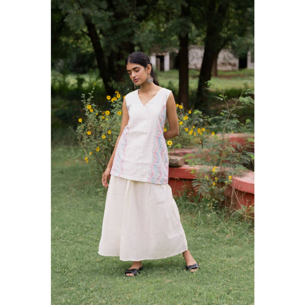 AC By Aratrika Chauhan 100% Organic Handloom Embroidered Kurti-Skirt