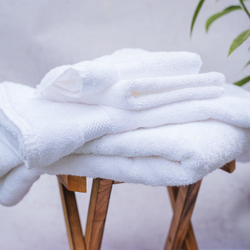 Organic White Bath Towel Set
