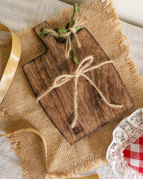 Hohmgrain Home Décor Light Brown Seasoned Mango wood Handcrafted Mini Cheese Board