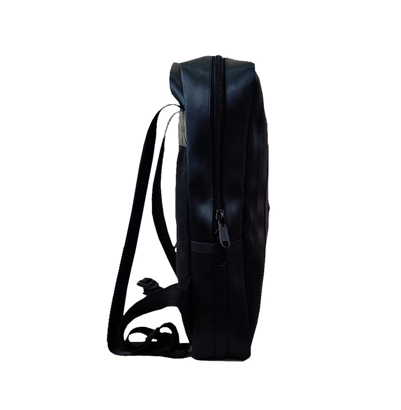 Jaggery Noir Front Pack in Rescued Car Seat Belts [15" laptop bag]