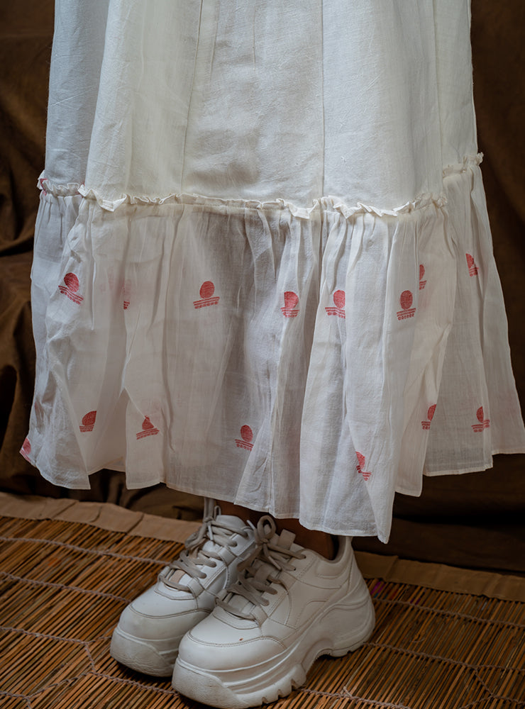 Shvet- White Maxi dress | Handloom Cotton | Prathaa