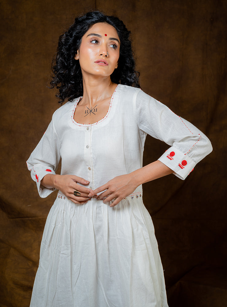 Prathaa Handloom Cotton Shvet Midi Dress in White