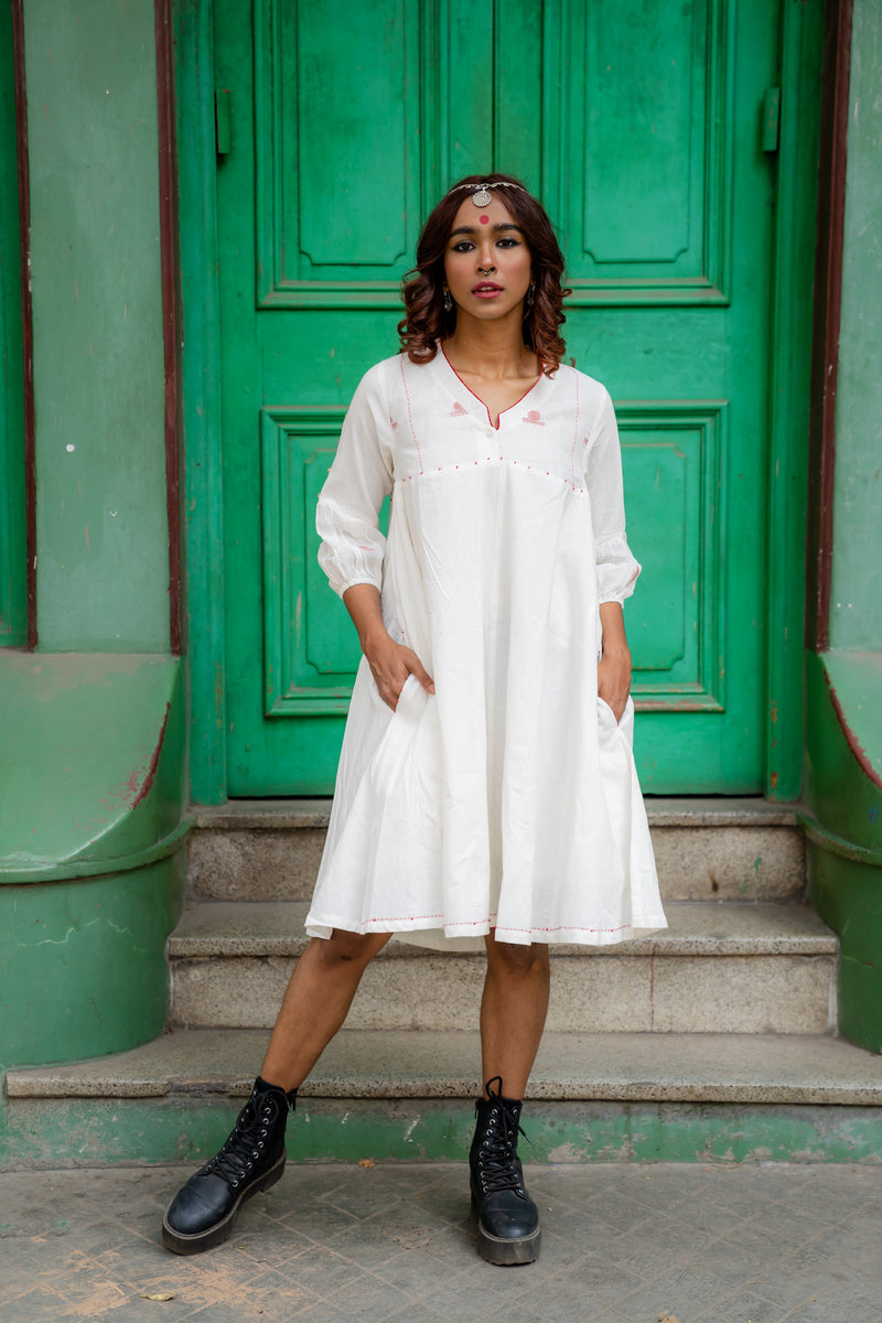 Shvet A-line Panelled Handloom Cotton Dress