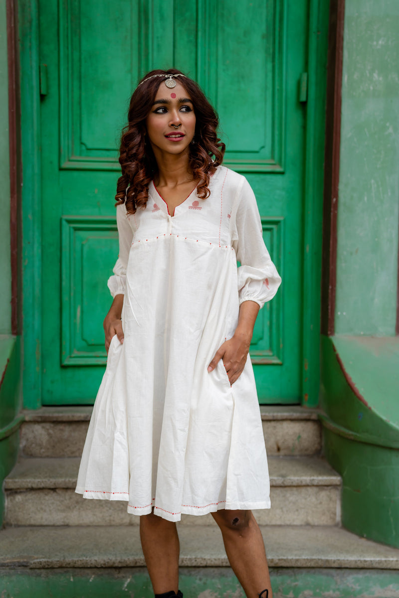 Shvet A-line Panelled Handloom Cotton Dress
