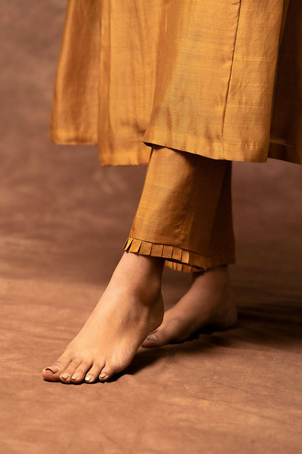Taraasi Women's Mustard Handloom Chanderi Silk Pleats Pant