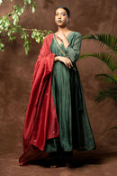 Taraasi Women's Bottle Green Handloom Chanderi Silk Hand Embroidered Pant