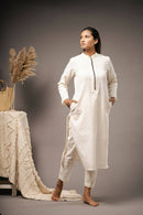 Taraasi Women's Ivory Organic Cotton Hand Embroidered Kurta