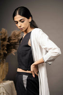 Taraasi Women's Black And White Handwoven Cotton Crop Top Pant And The Panelled Shrug Dress