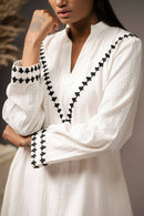 Taraasi Women's White Handwoven Cotton Hand Embroidered Dress
