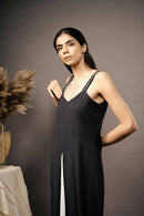 Taraasi Women's Black Handwoven Cotton Beautifully Detailed With Basic Running Stitch Dress