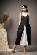 Taraasi Women's Black Handwoven Cotton Beautifully Detailed With Basic Running Stitch Dress