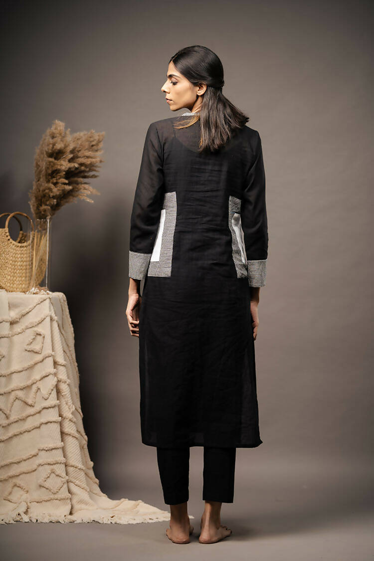 Taraasi Women's Black Handwoven Cotton Straight Cut Kurta