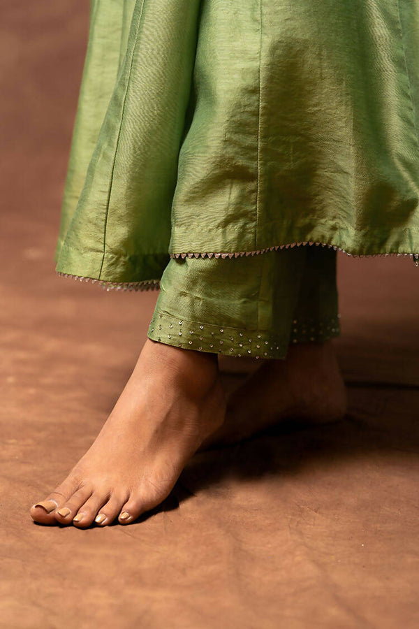 Taraasi Women's Parrot Green Handloom Chanderi Silk Pant